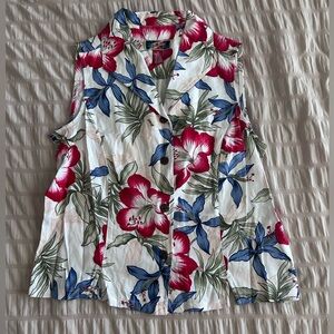 La Cabana White Hawaiian Floral Button Up Tank (S)